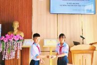 Nhặt được vàng, học sinh lớp 6 trả lại cho người đánh rơi